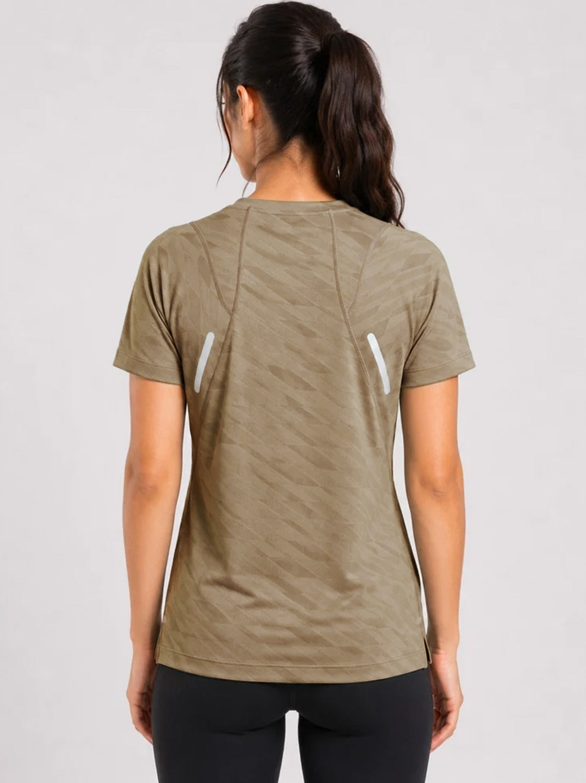 Hybrid Running T-Shirt - Khaki.