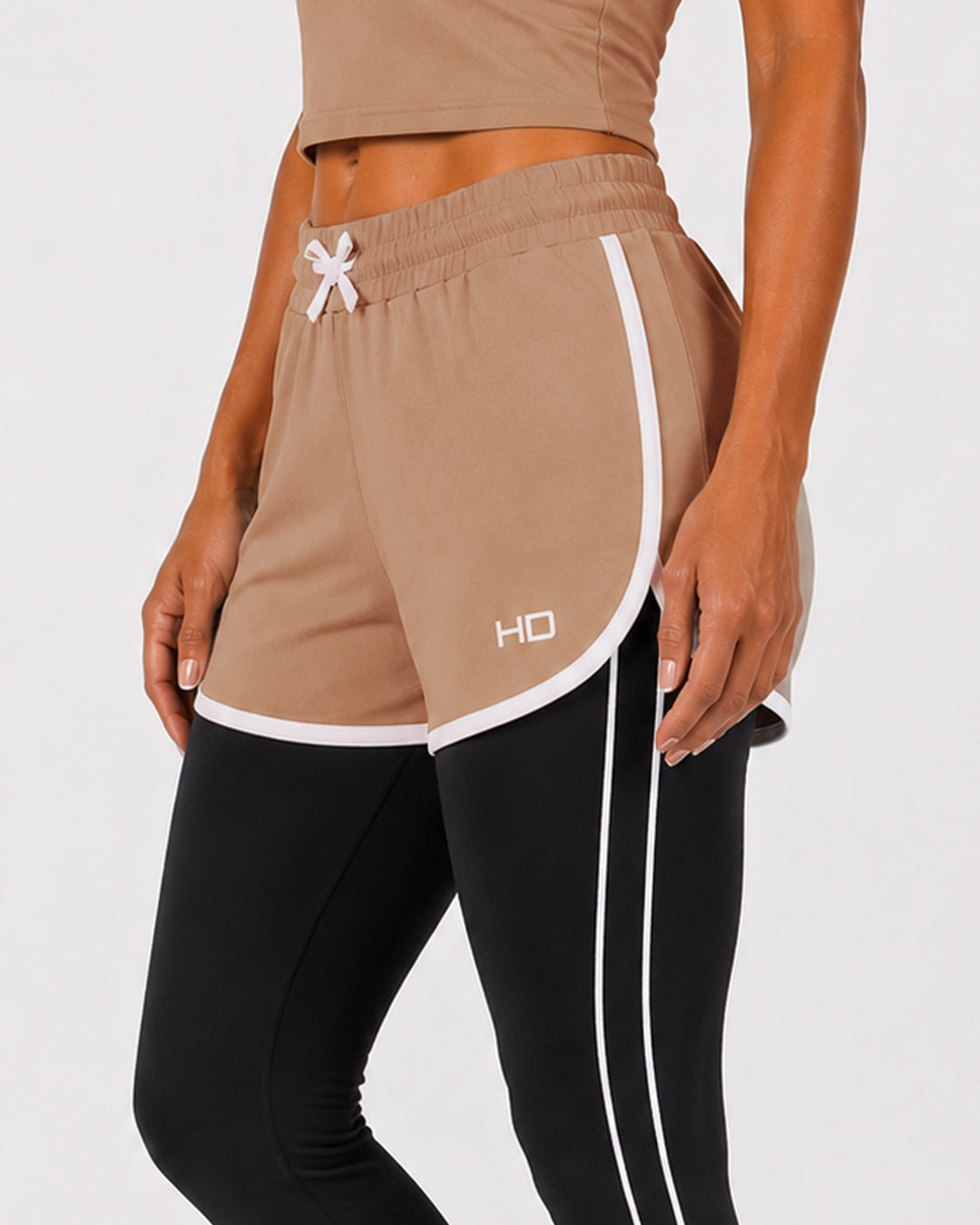 Accelerate Shorts - Tan
