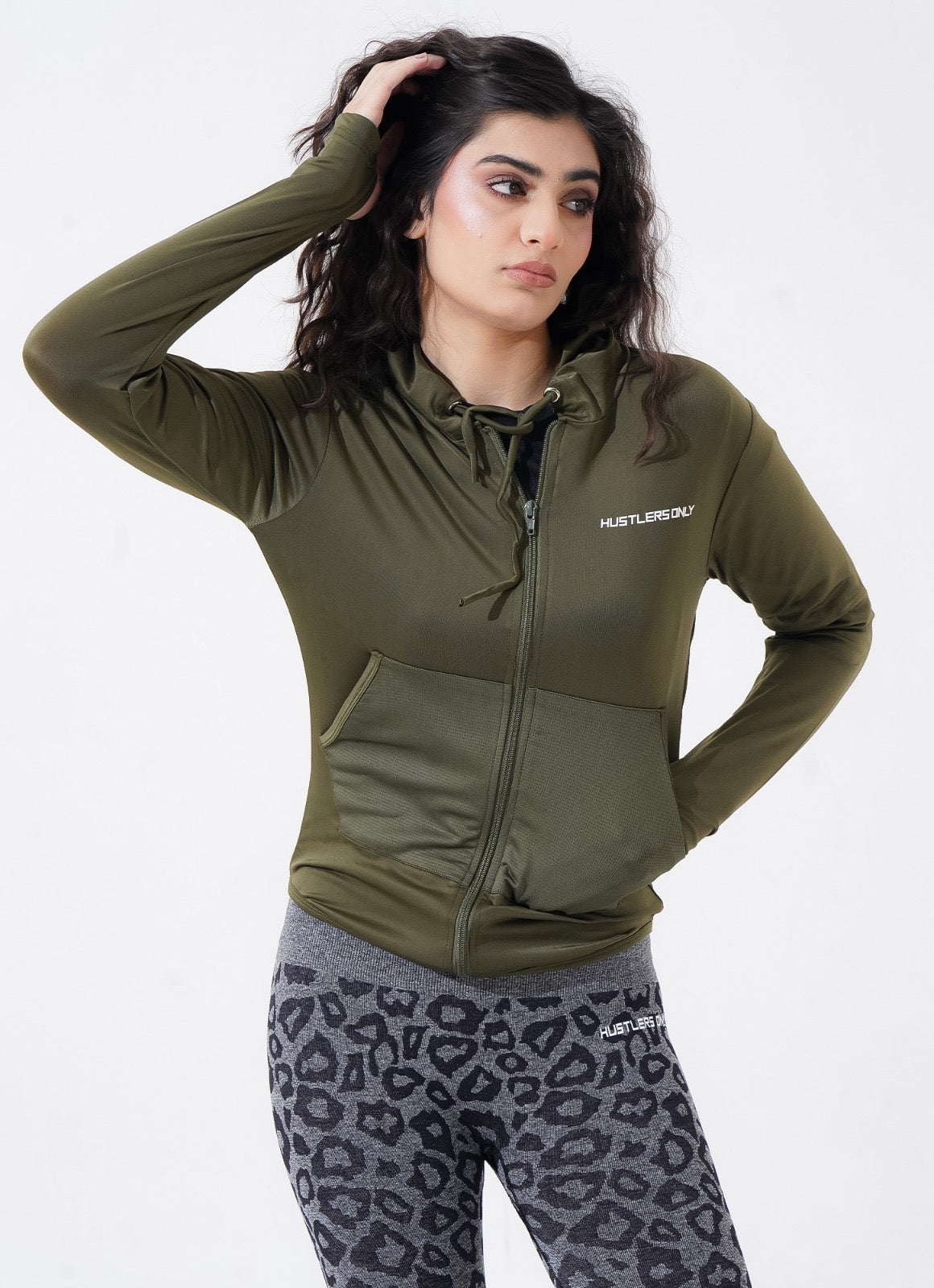 Hoodie Anggun Wanita - Zaitun