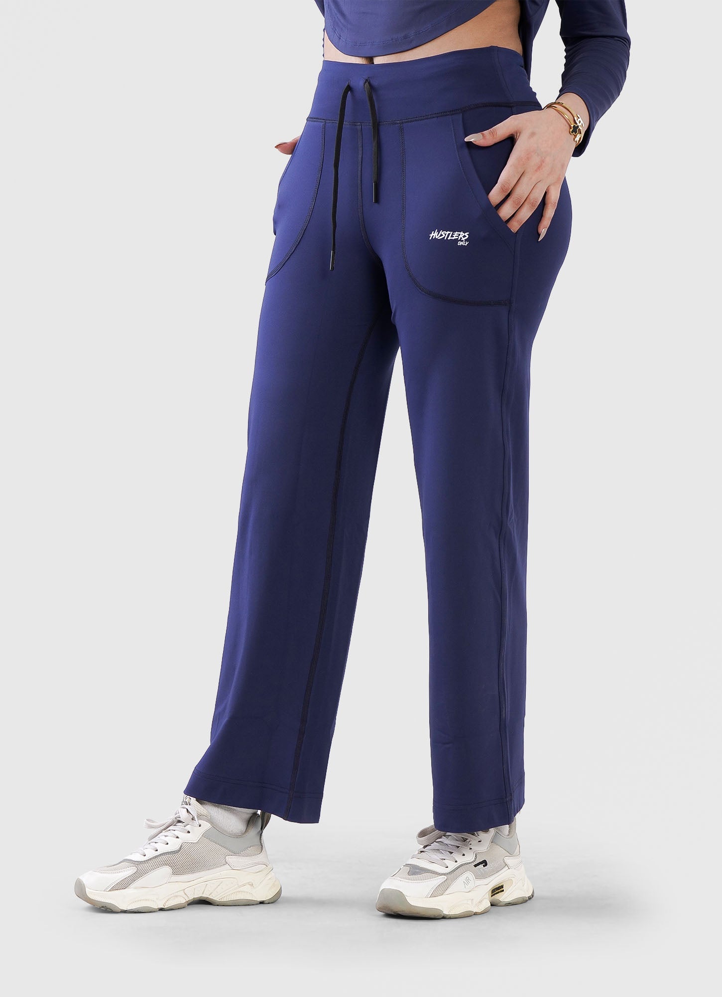 Adapt Flared Leggings - Blue