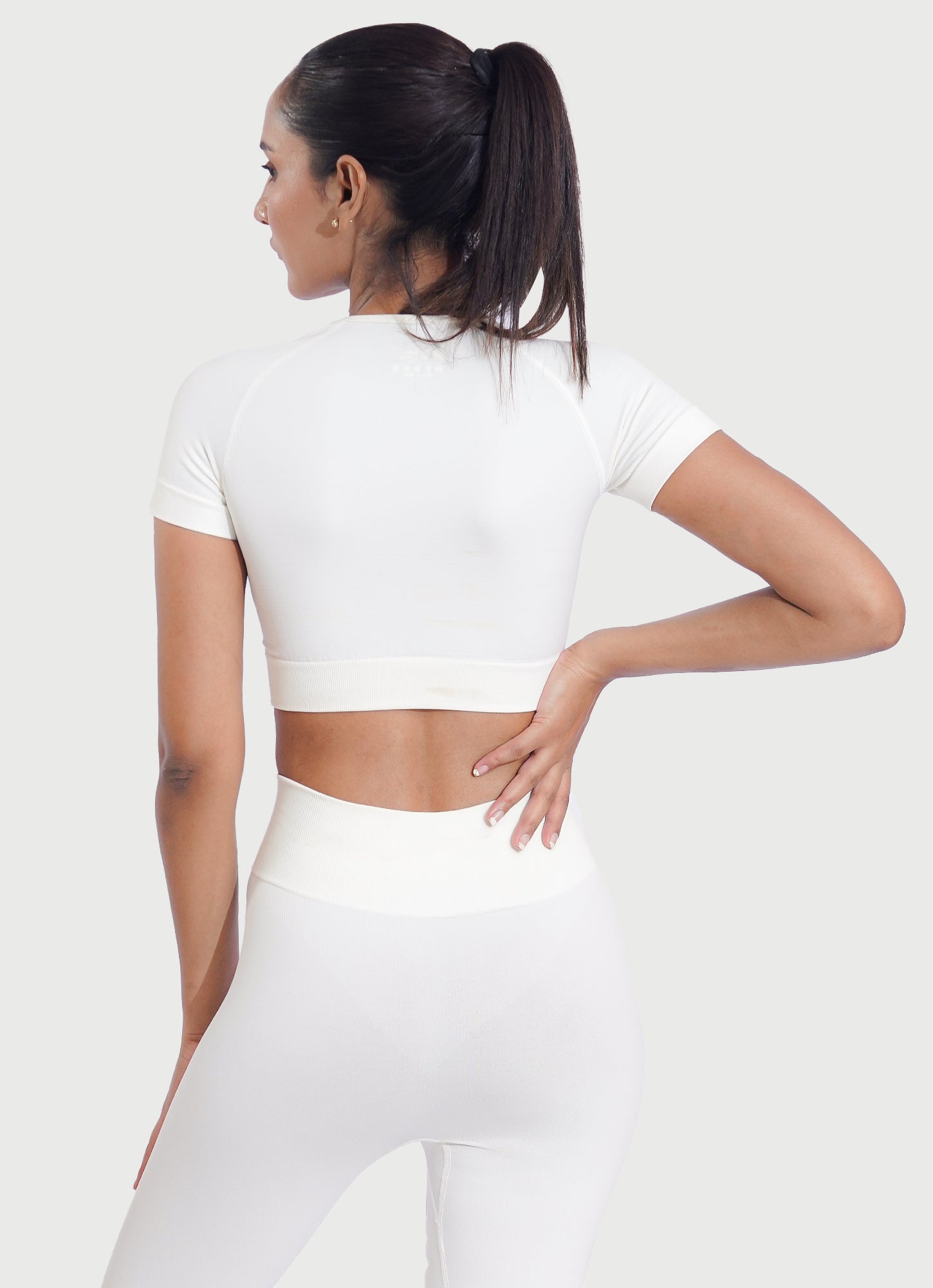 Aktifkan Sports Top - Putih