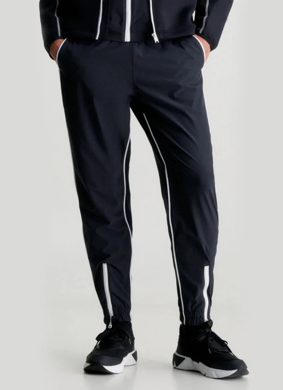 Tetra Jogger Pants - Black