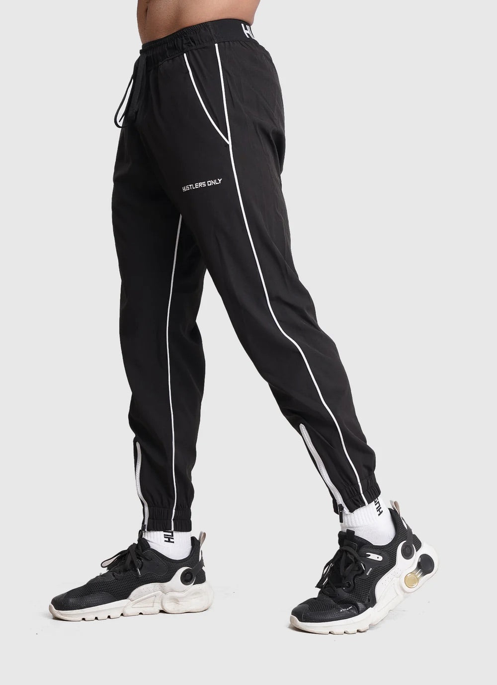 Tetra Jogger Pants - Black
