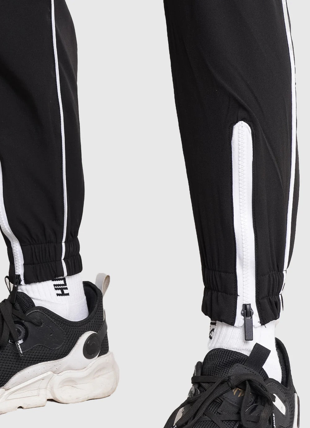 Tetra Jogger Pants - Black