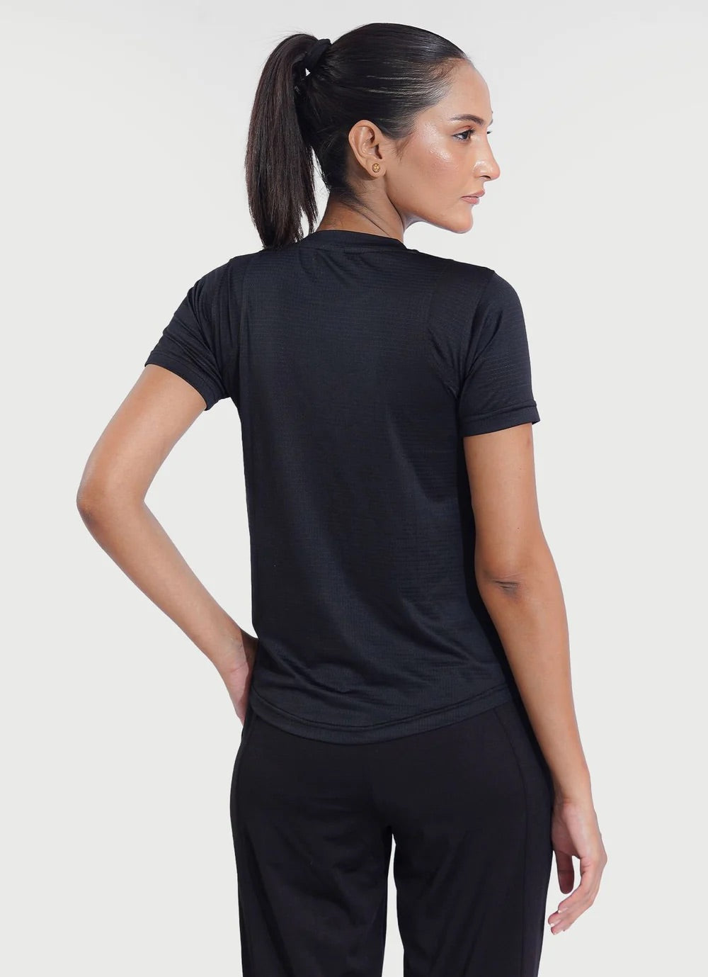 Sash Essential T-Shirt - Black