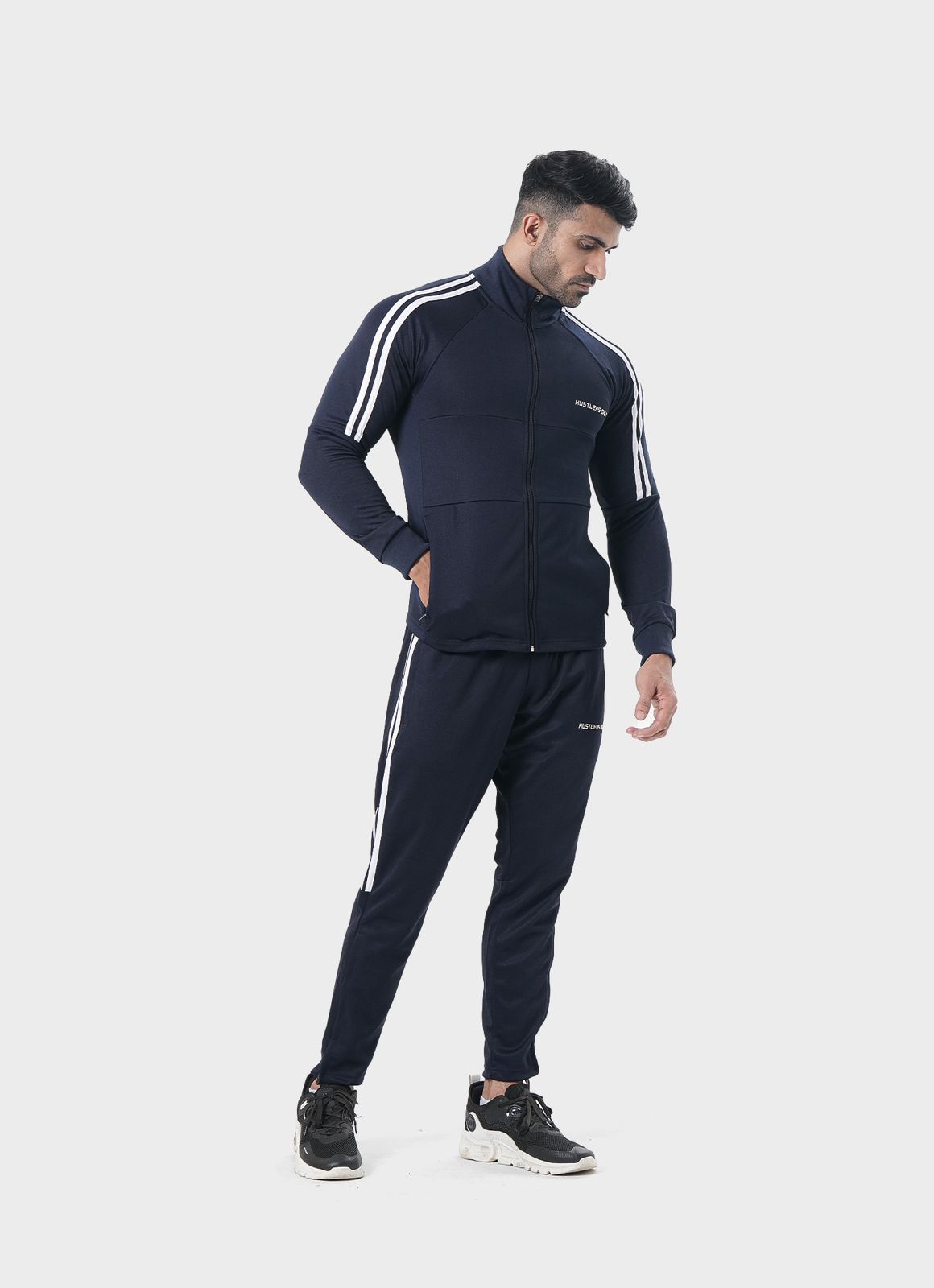 Baju Olahraga Ikonik Hitam/Kelabu