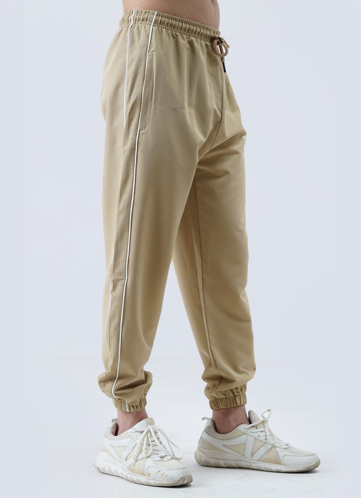 Lari Ketangkasan - Khaki
