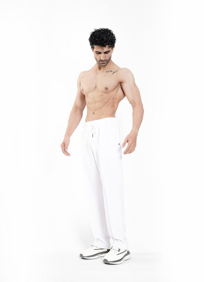 Relaxed Pleated Trouser - White