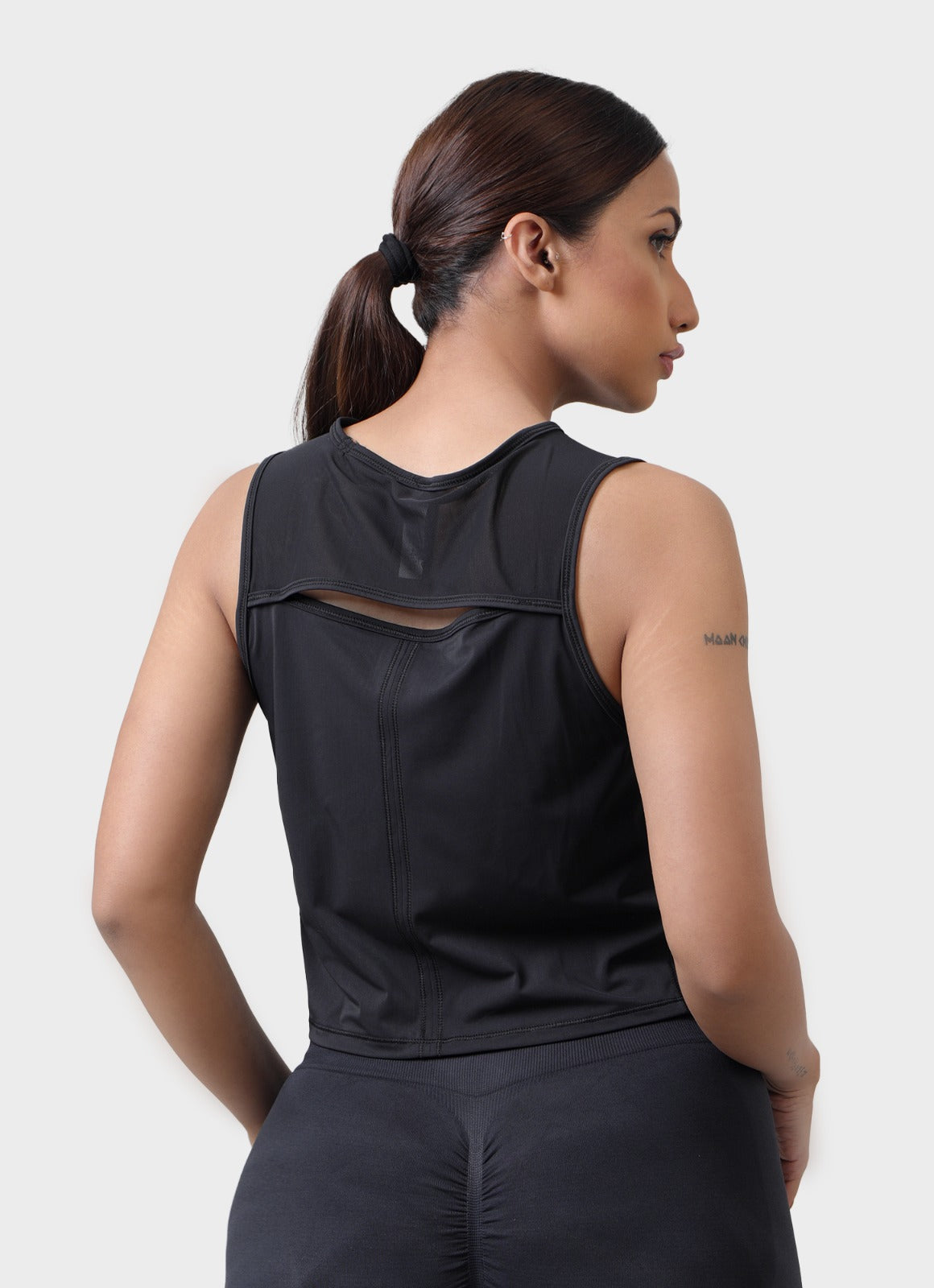 Velocity Tank - Black