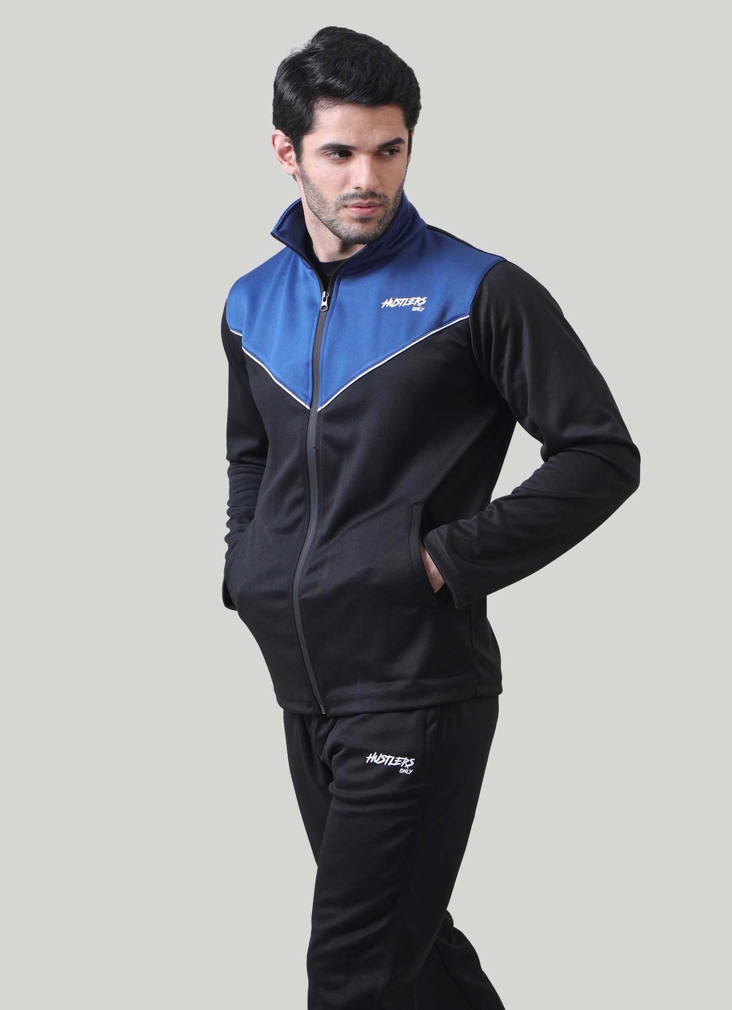 Baju Olahraga Ikonik Hitam/Biru